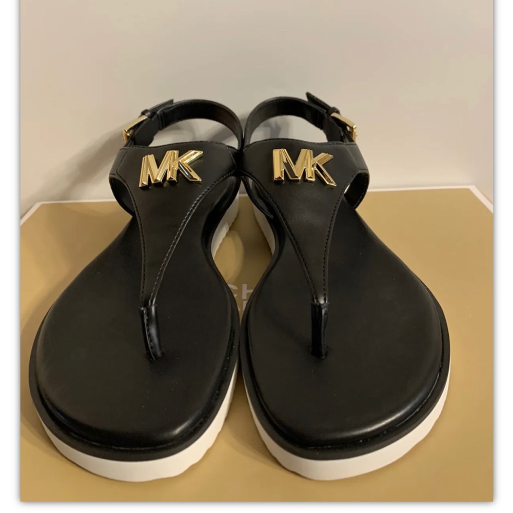 Michael Kors Jilly Black Flat Sandals - Picture 2 of 12
